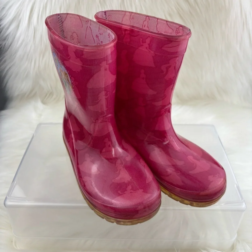 DISNEY PRINCESS HOT PINK RAIN BOOTS SIZE S/M